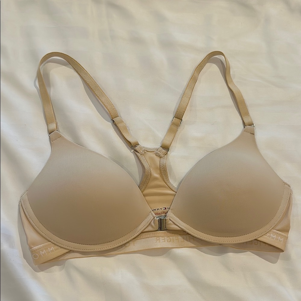 Tommy Hilfiger Raceback push up  with Front Closure